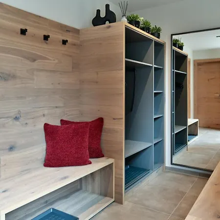 Boutique Alpi Mit Sauna & Kino Holiday home