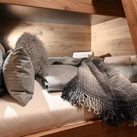 Boutique Alpi Mit Sauna & Kino Nyaraló *