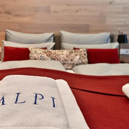Boutique Alpi Mit Sauna & Kino