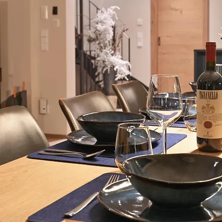 Dom wakacyjny Boutique Alpi - Private Sauna & Cinema *