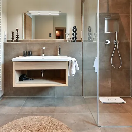 Boutique Alpi Mit Sauna & Kino Garmisch-Partenkirchen
