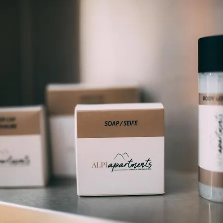 Boutique Alpi - Private Sauna & Cinema *