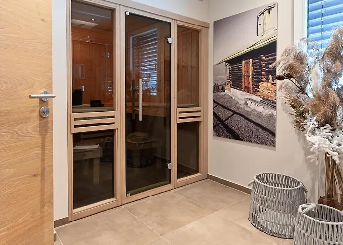 Boutique Alpi - Private Sauna & Cinema *