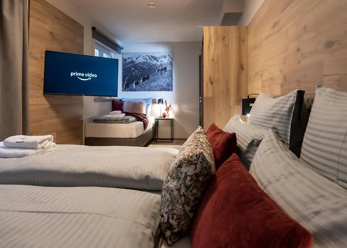Holiday home Boutique Alpi - Private Sauna & Cinema Garmisch-Partenkirchen