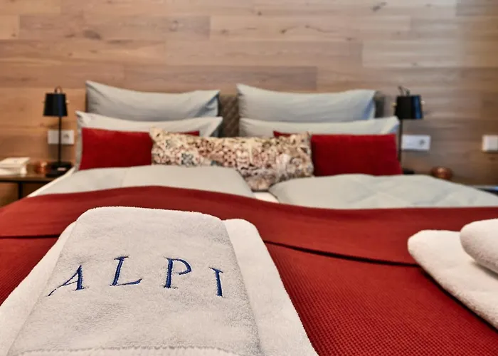 Boutique Alpi - Private Sauna & Cinema