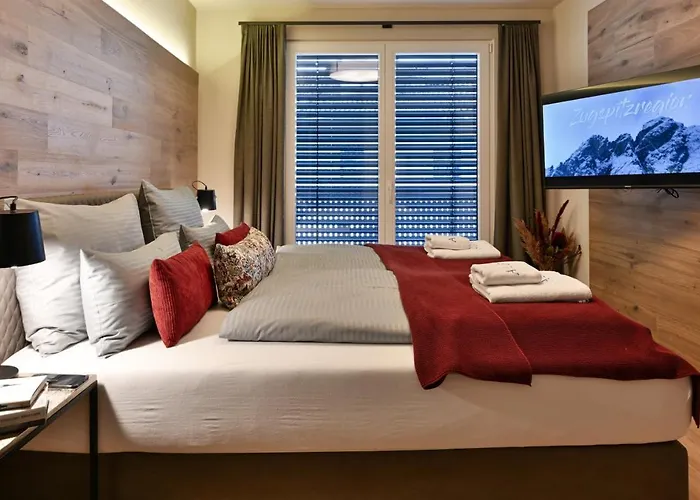 Boutique Alpi - Private Sauna & Cinema *