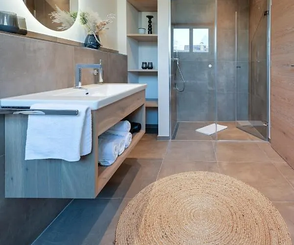 Boutique Alpi - Private Sauna & Cinema