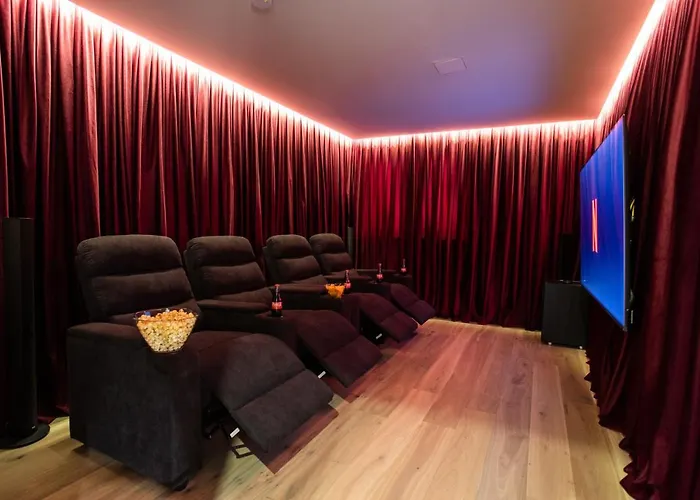 Holiday home Boutique Alpi - Private Sauna & Cinema *