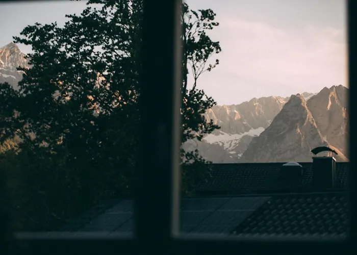 Boutique Alpi - Private Sauna & Cinema Casa de Férias